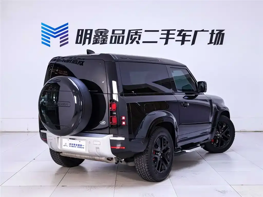 Land Rover Defender — фото 7