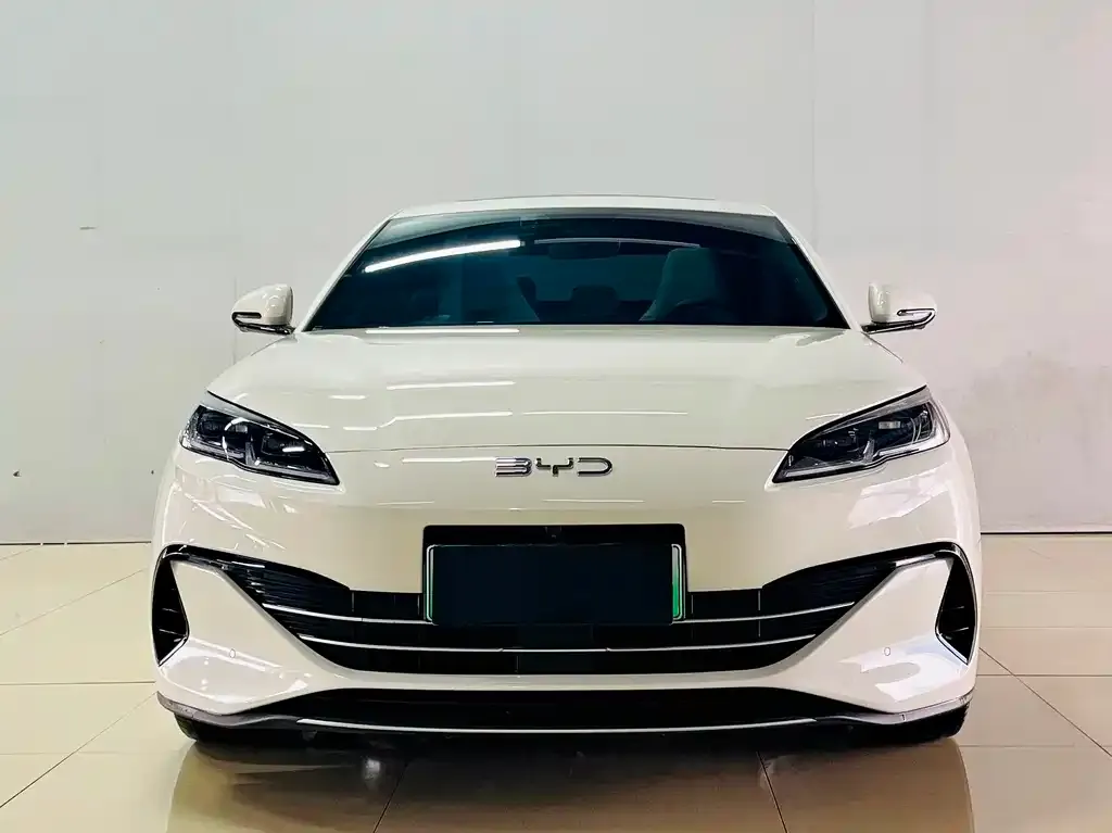 BYD Seal 06 — фото 1