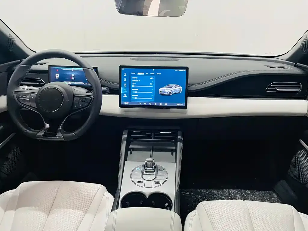 BYD Seal 06 — фото 10