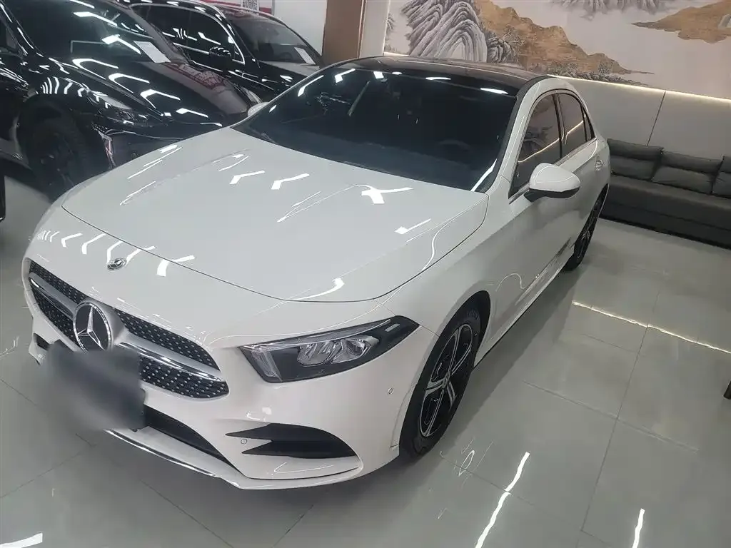 Mercedes-Benz A-Class — фото 10
