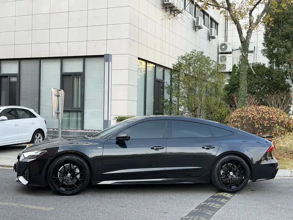 Audi A7 — фото 5