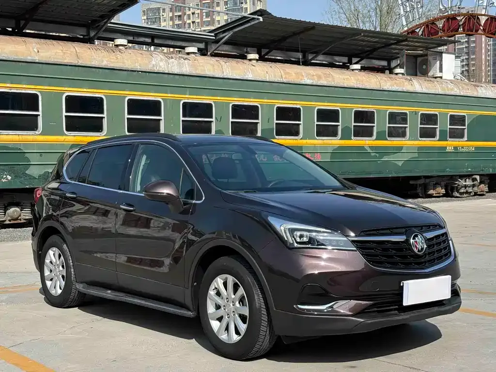 Buick Envision Plus — фото 10
