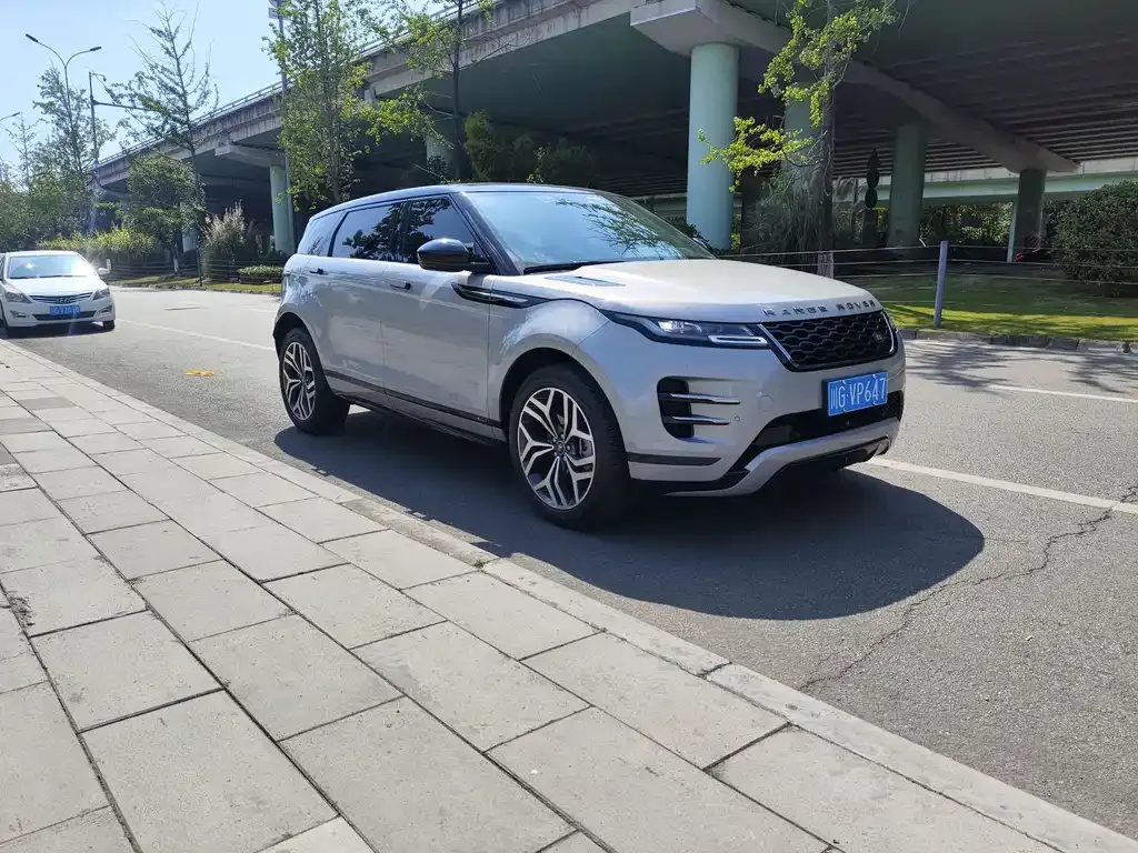 Land Rover Evoque — фото 7