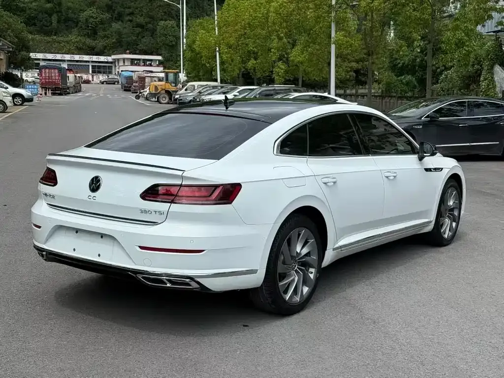 Volkswagen CC — фото 5