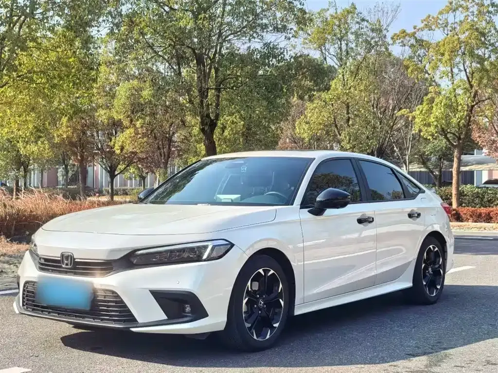 Honda Civic — фото 1