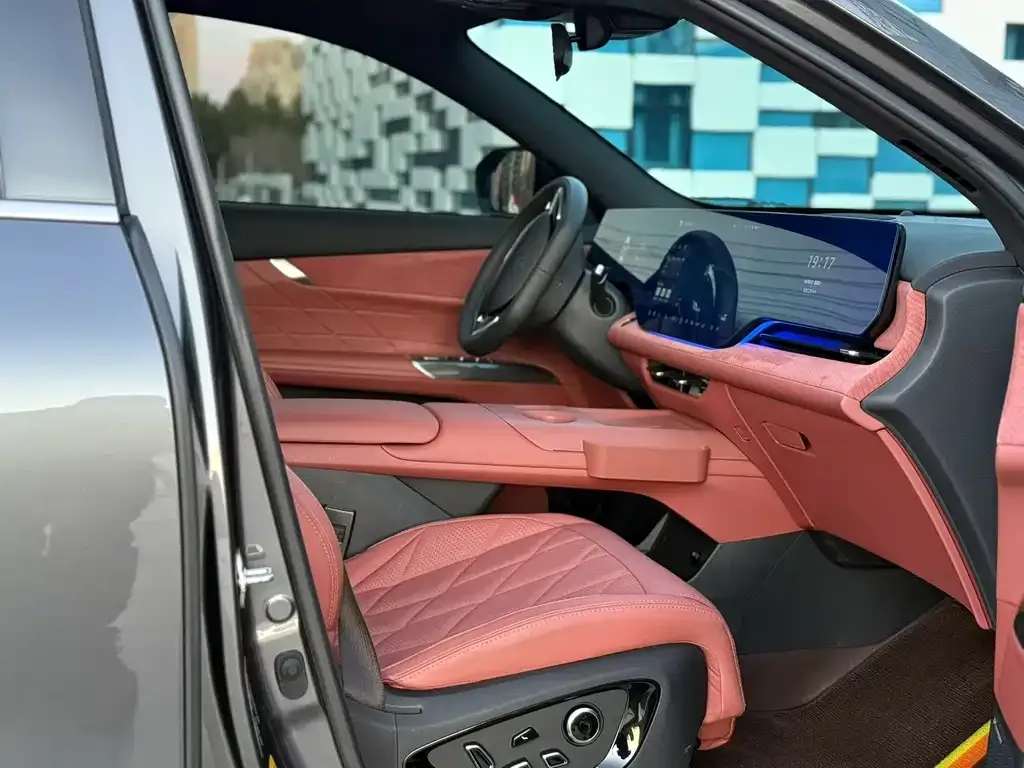Changan CS75 PLUS — фото 10