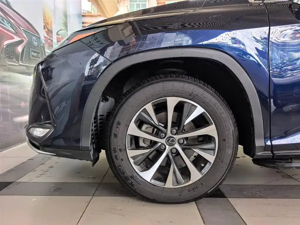 Lexus RX — фото 3
