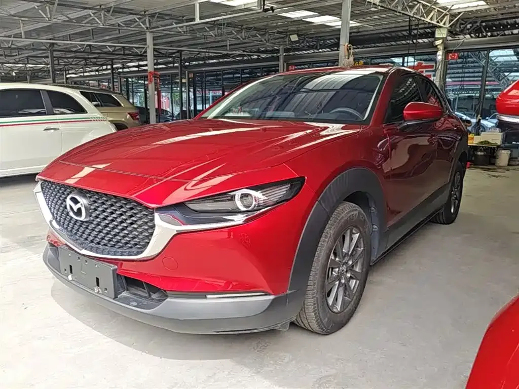 Mazda CX-30 — фото 1