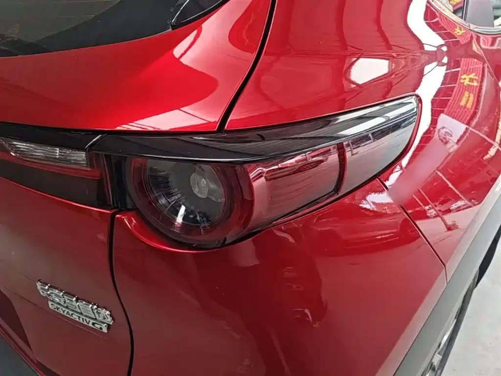 Mazda CX-30 — фото 5
