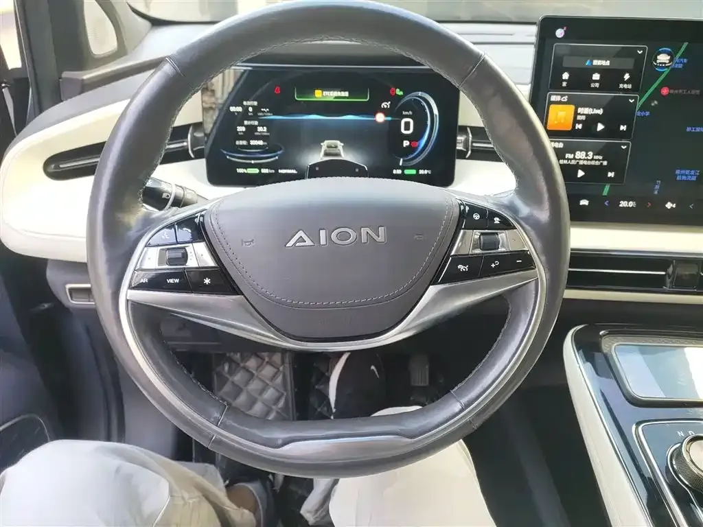 Aion LX — фото 6