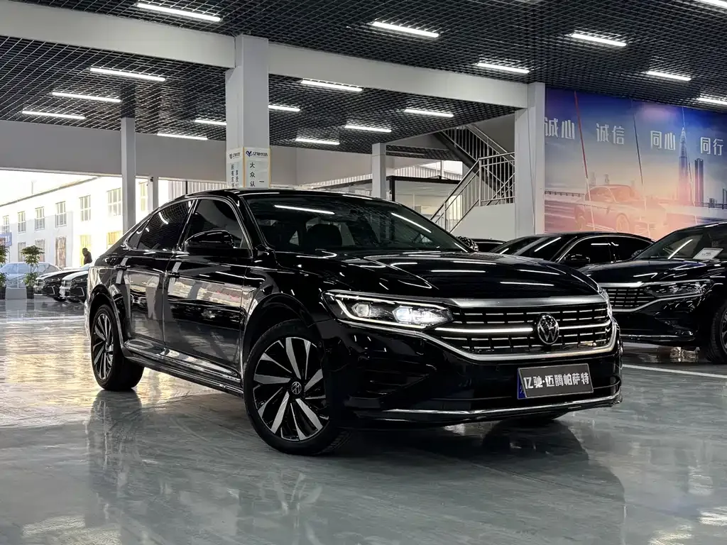 Volkswagen Passat — фото 4