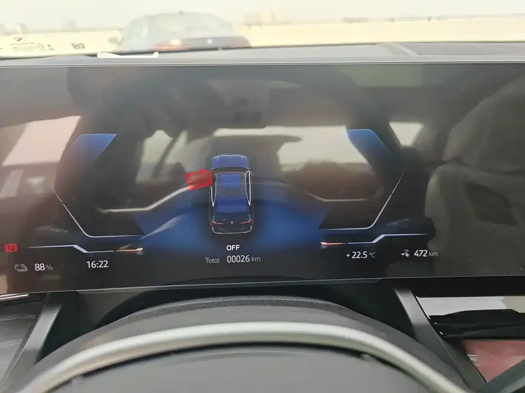 BMW i5 — фото 2