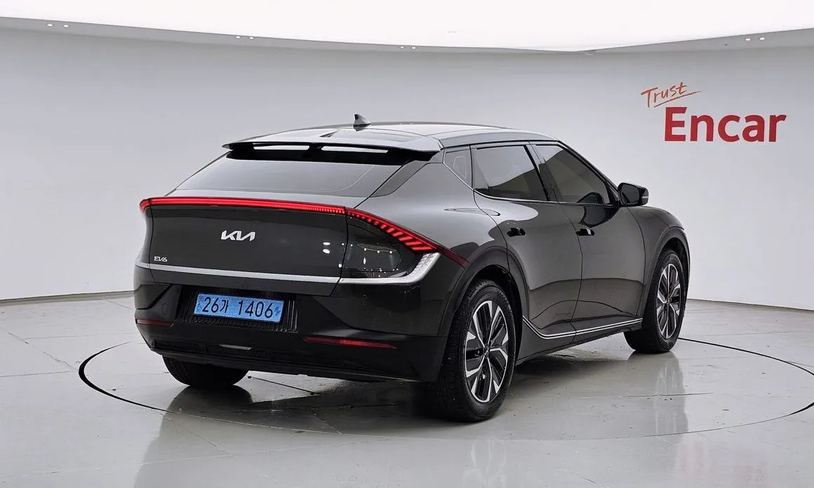 Kia EV6 — фото 6