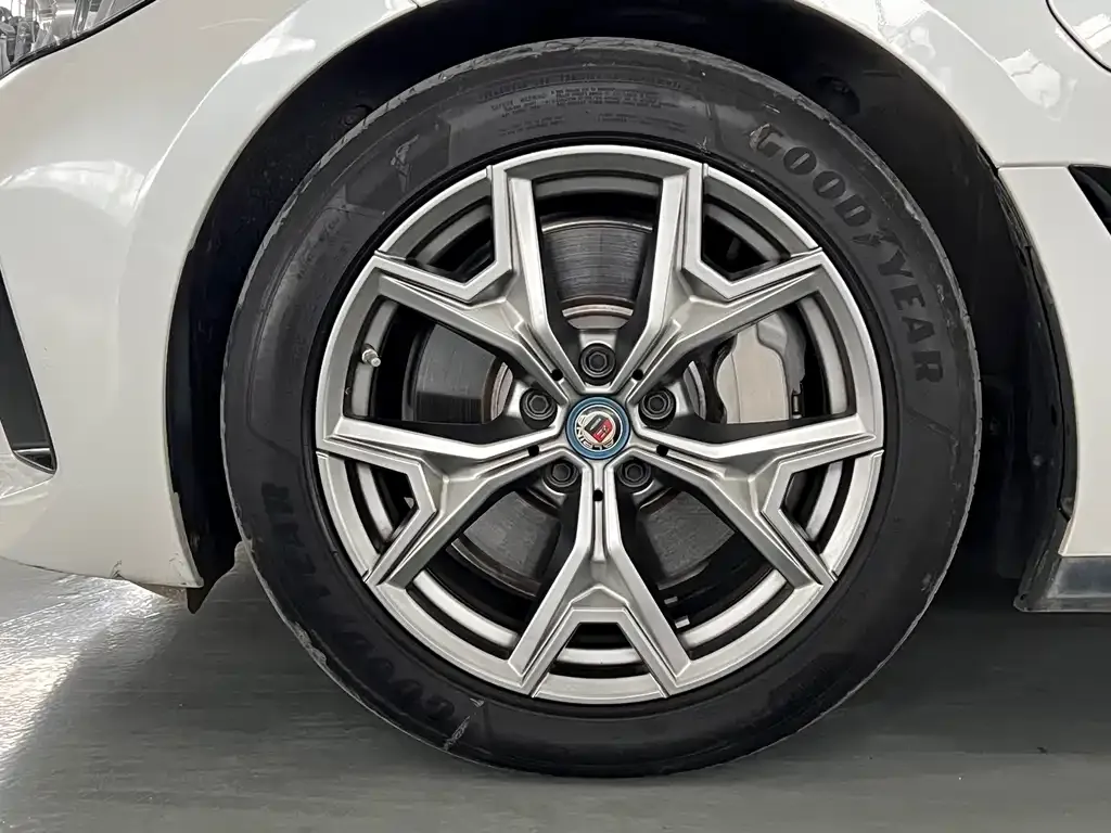 BMW i3 — фото 3