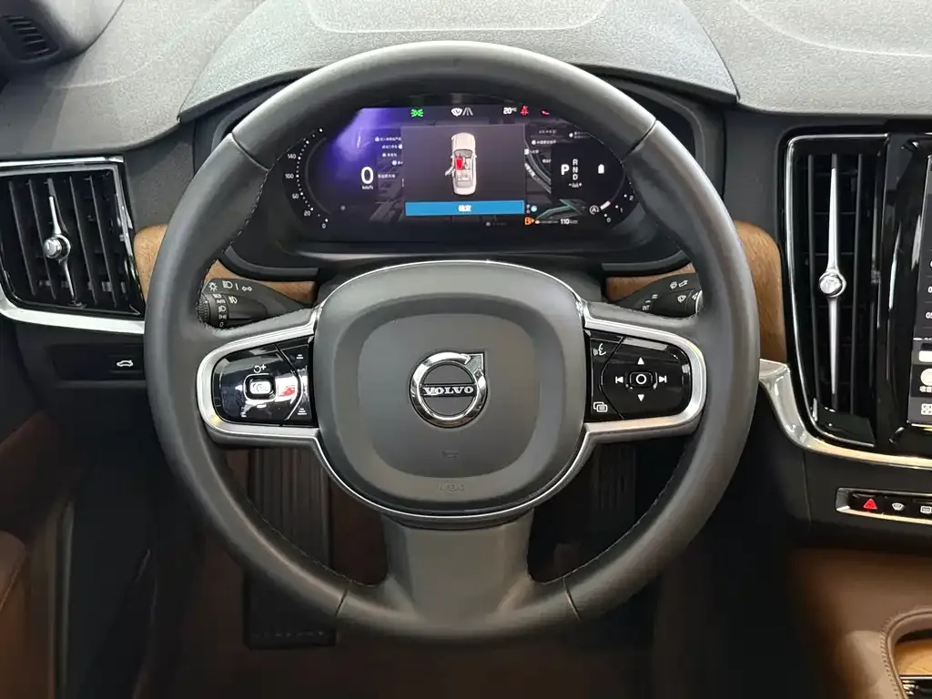 Volvo S90 — фото 9