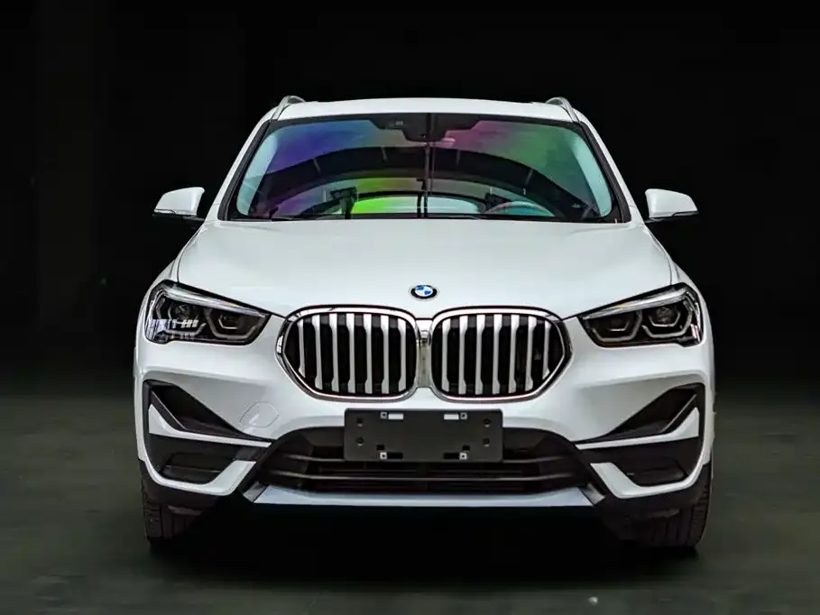 BMW X1 — фото 2