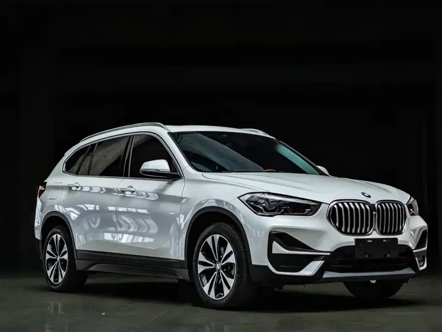 BMW X1 — фото 4