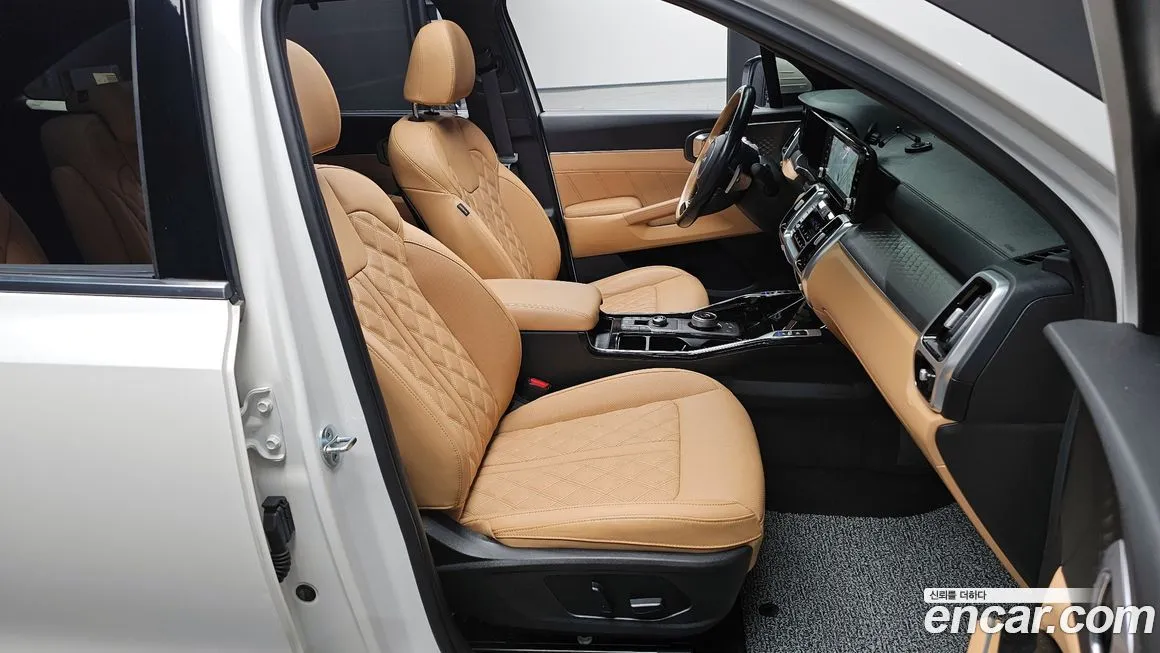 Kia Sorento — фото 6