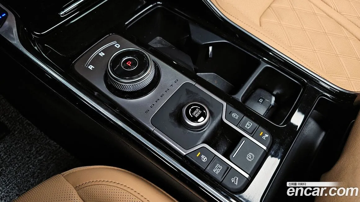 Kia Sorento — фото 10