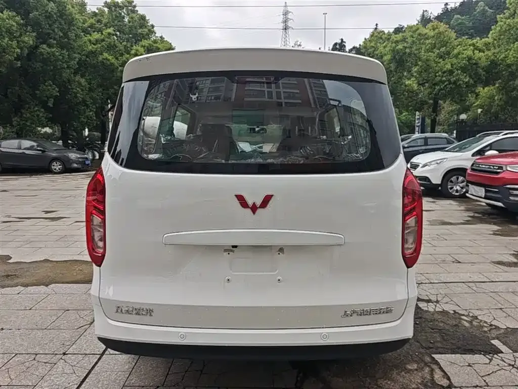 Wuling Hongguang EV — фото 7