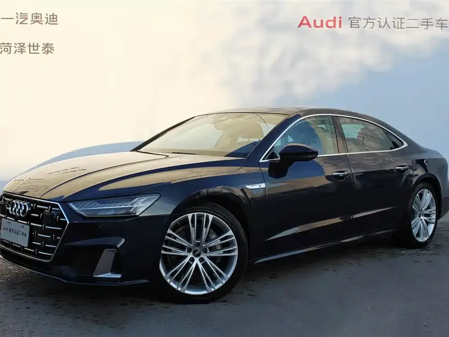 Audi A7L — фото 1