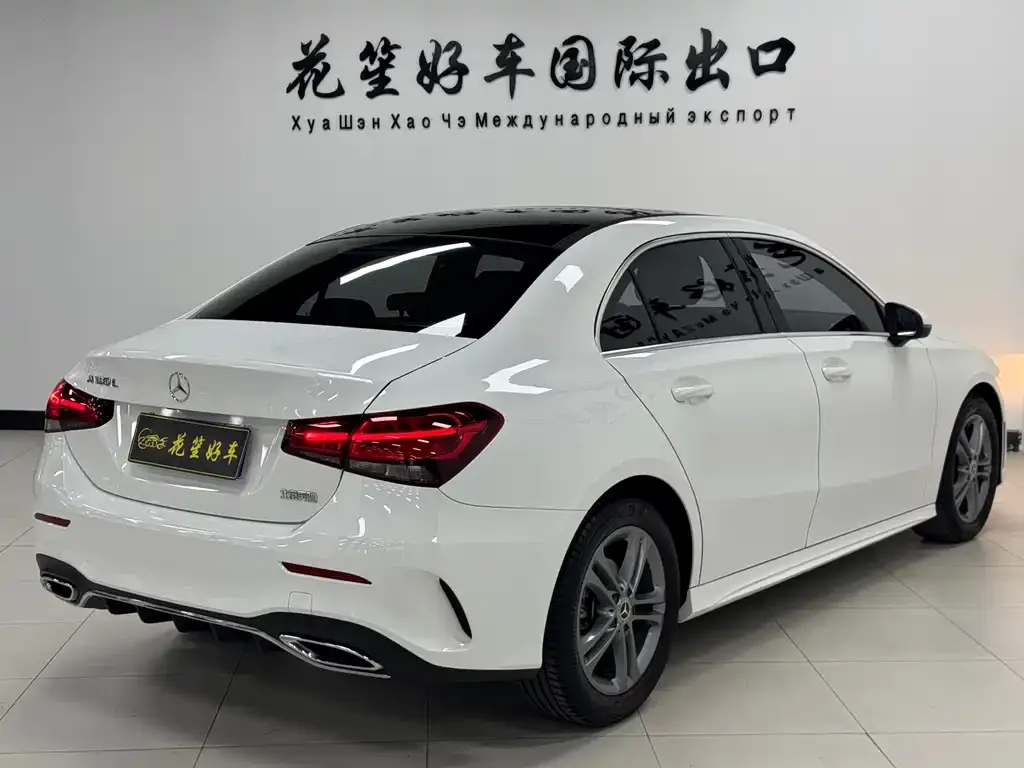 Mercedes-Benz A-Class — фото 10