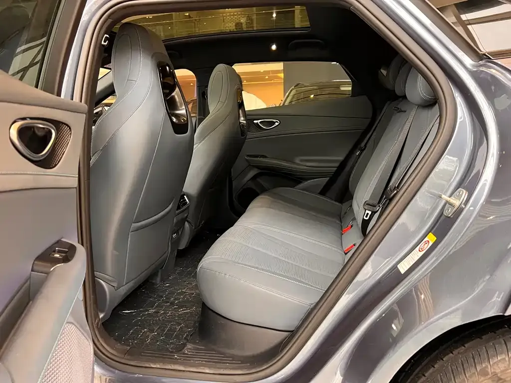 BYD Seal 06GT — фото 4
