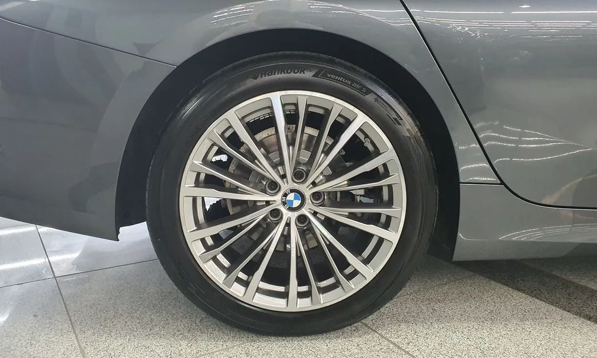 BMW 3-Series — фото 10