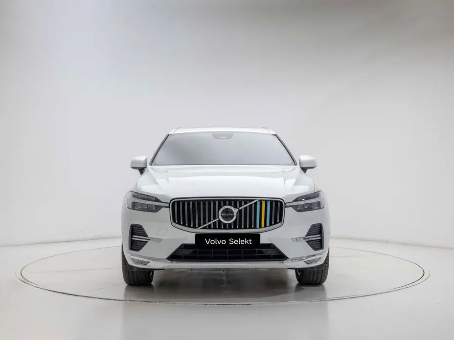 Volvo XC60 — фото 4