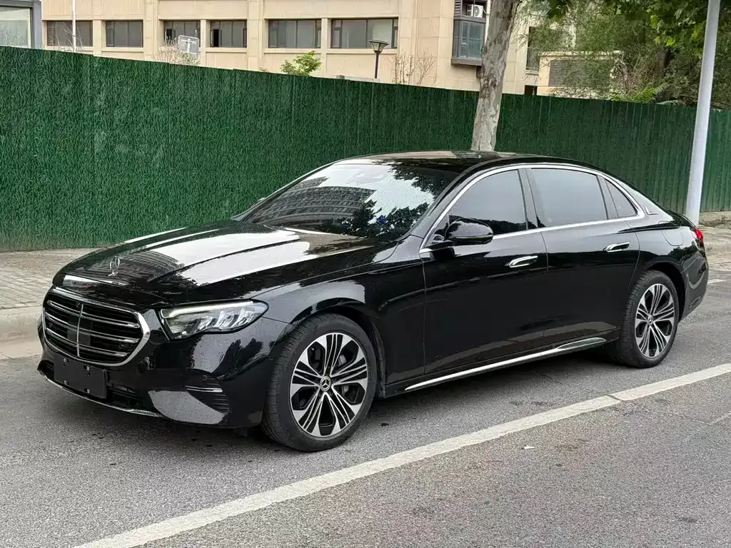Mercedes-Benz E-Class New Energy — фото 1