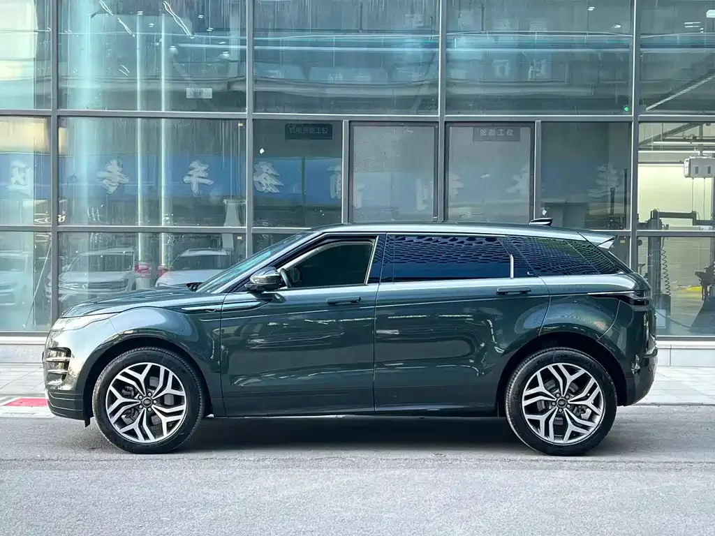 Land Rover Evoque — фото 10