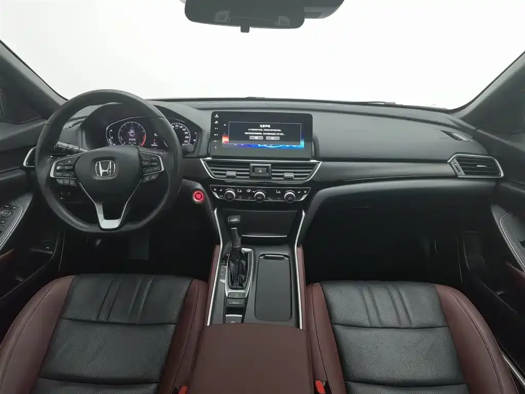 Honda Inspire — фото 6