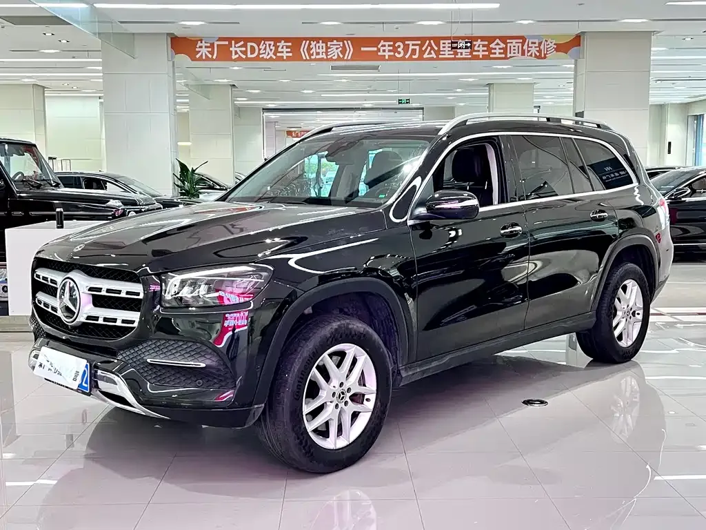 Mercedes-Benz GLS — фото 1