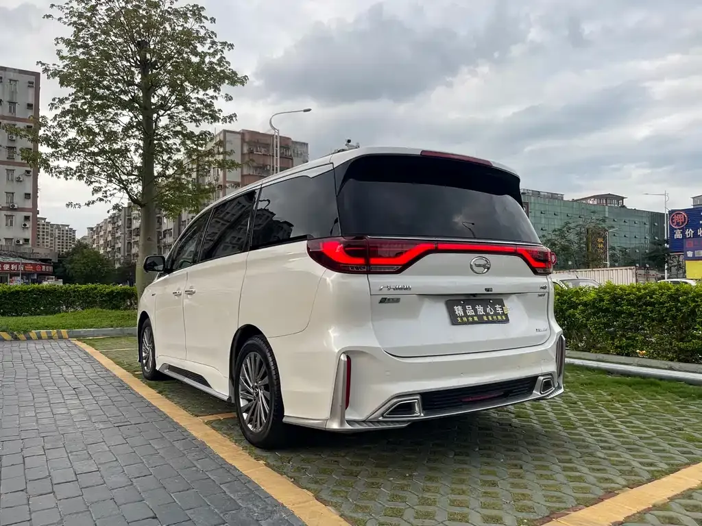 GAC Motor Trumpchi M8 — фото 9