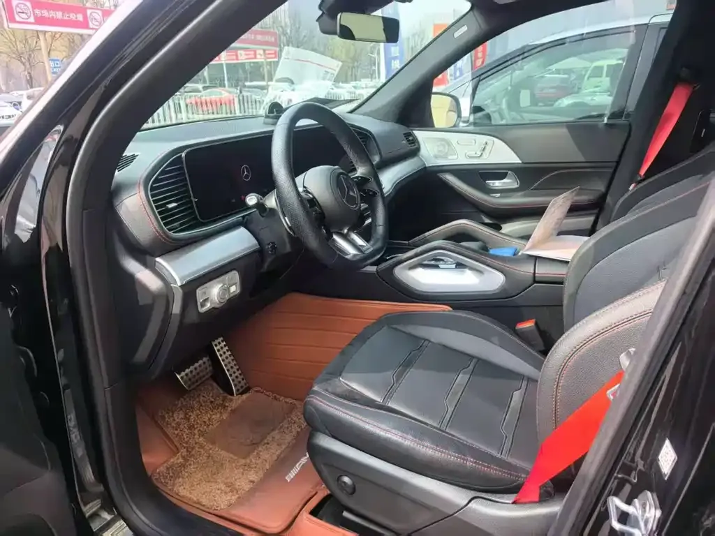 Mercedes-Benz GLE AMG — фото 9