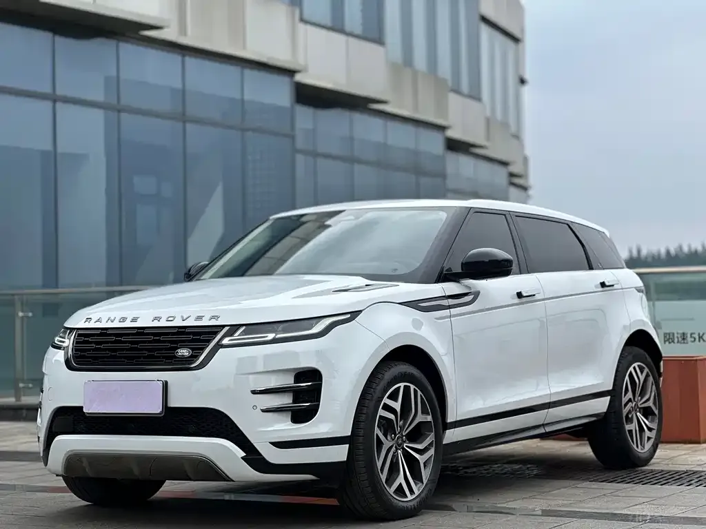 Land Rover Evoque — фото 1