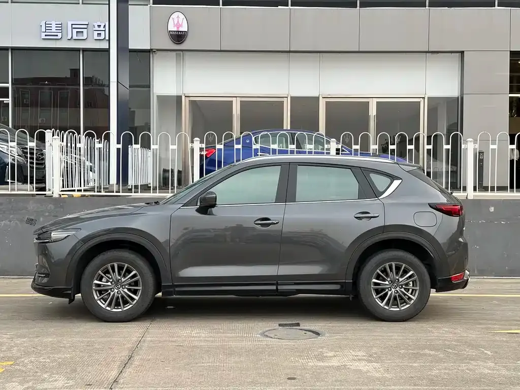 Mazda CX-5 — фото 10