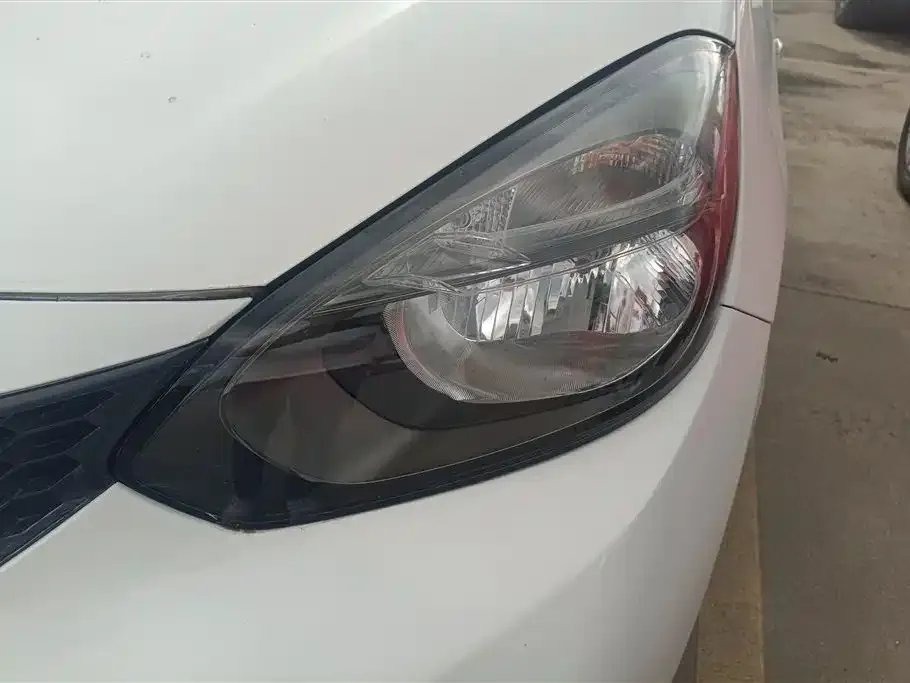 Honda Fit — фото 3