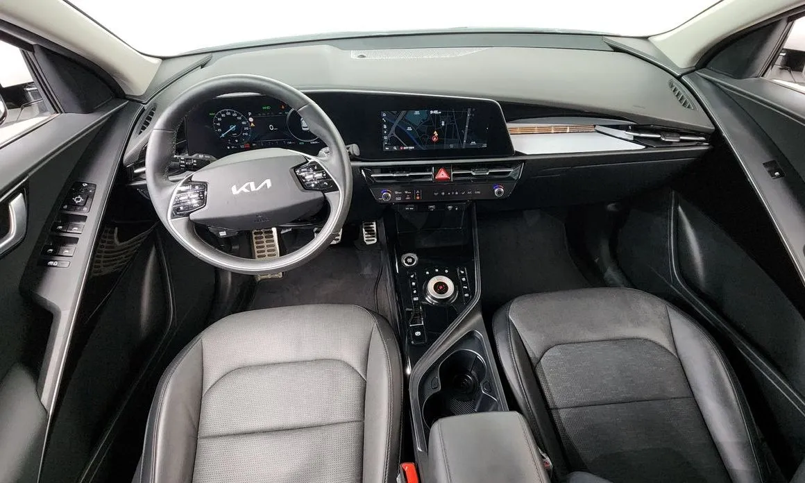 Kia Niro — фото 9