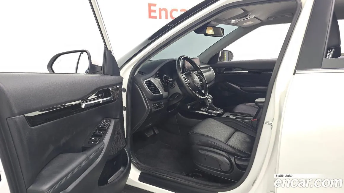 Kia Seltos — фото 2