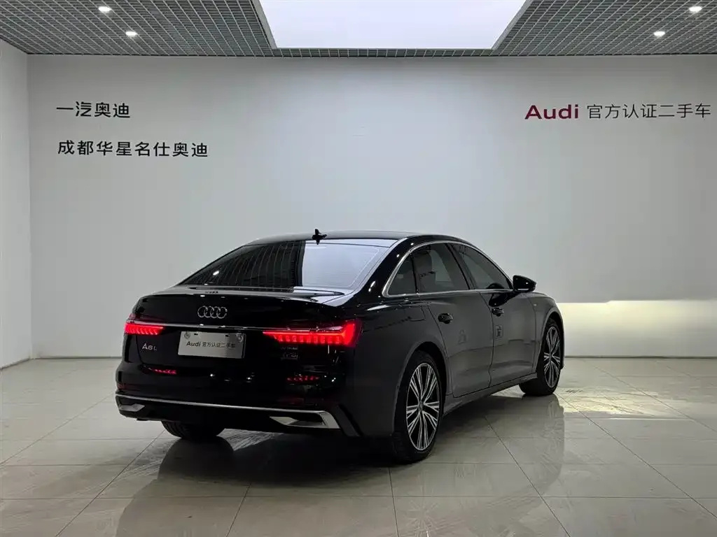 Audi A6L — фото 7