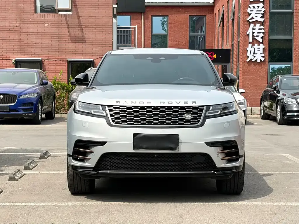 Land Rover Velar — фото 9
