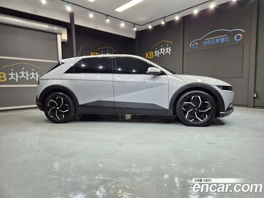 Hyundai Ioniq5 — фото 2