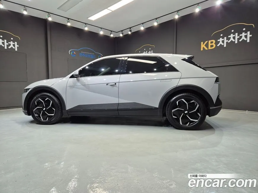 Hyundai Ioniq5 — фото 9