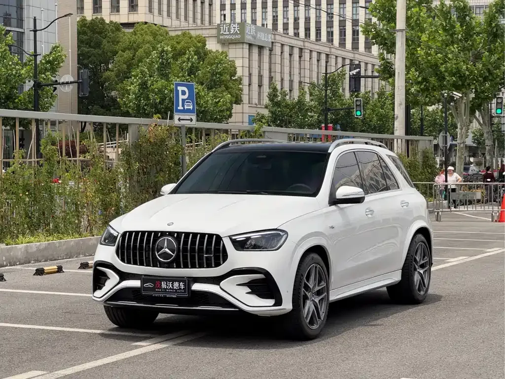 Mercedes-Benz GLE AMG — фото 1