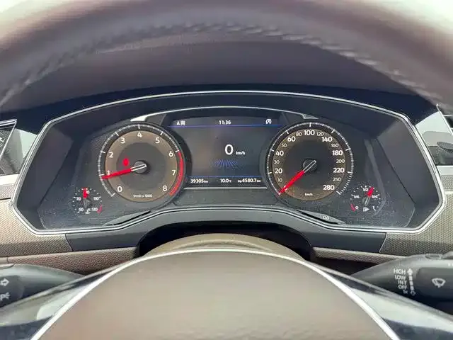Volkswagen Phideon — фото 3