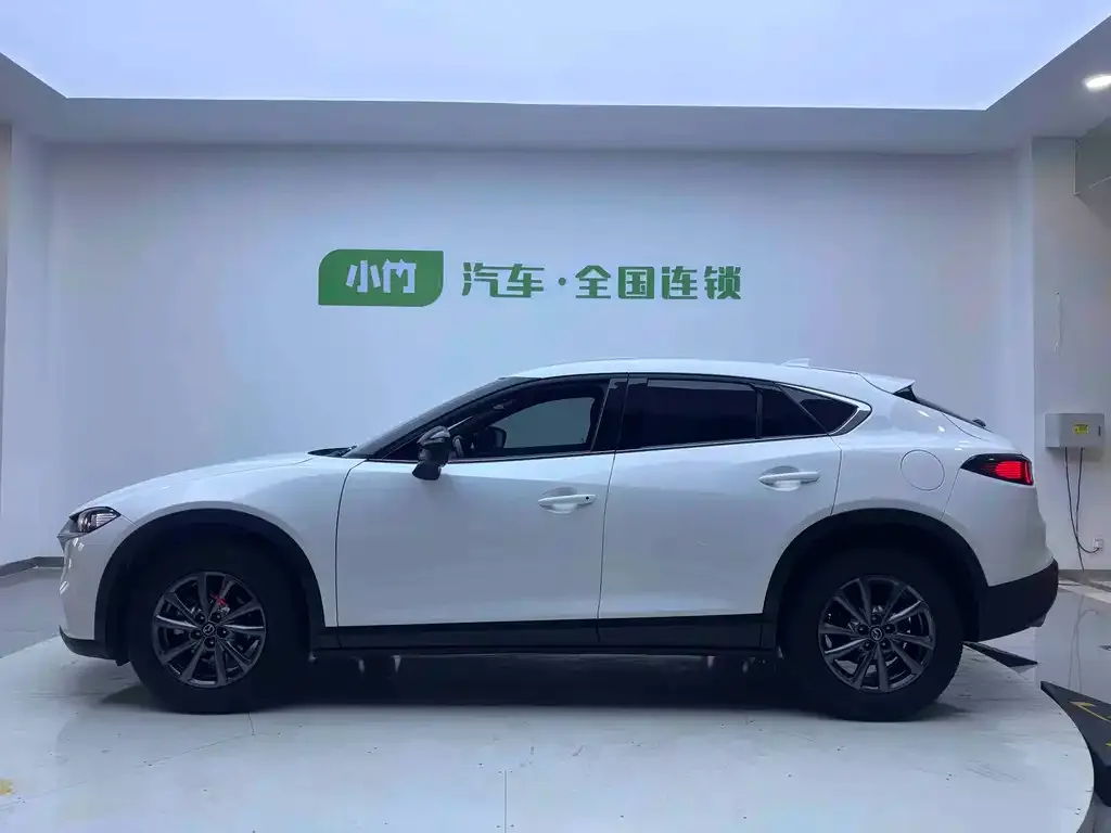 Mazda CX-4 — фото 9