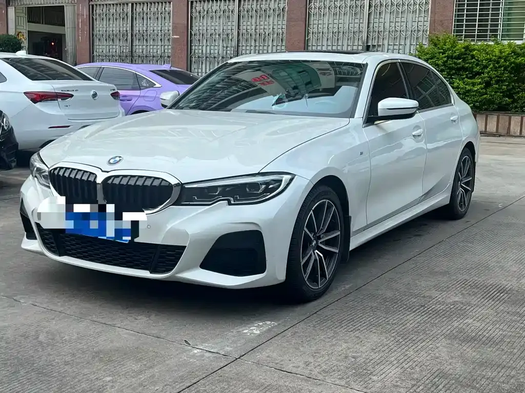 BMW 3 Series — фото 1