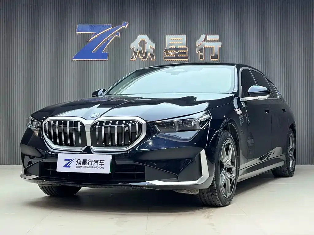 BMW i5 — фото 1
