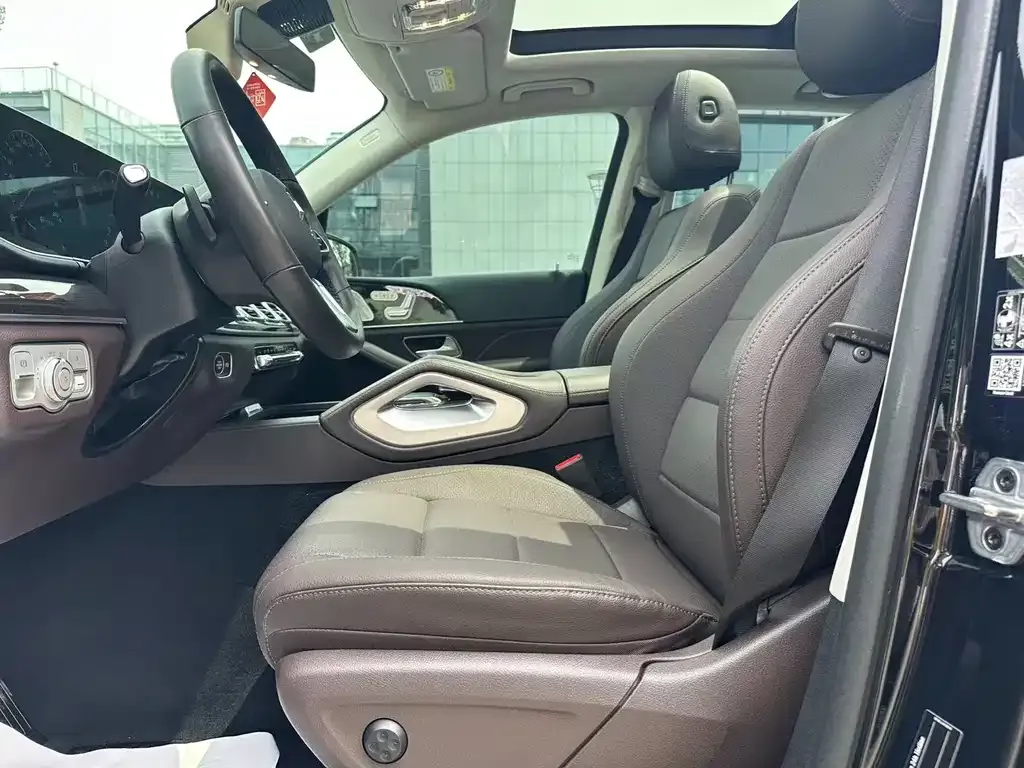 Mercedes-Benz GLE — фото 7